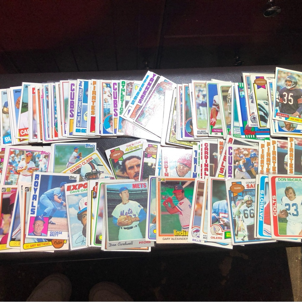 HUGE VINTAGE SPORTS CARD LOT #2